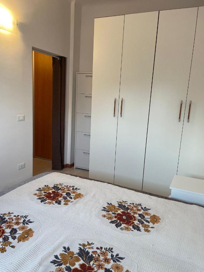 Apartamento La Casa Di Ste' Milán Exterior foto